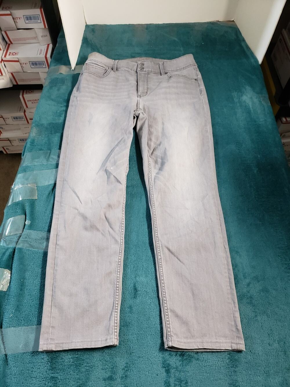 White House Black Market Jeans Size 10 Women Gray Pants Mid Rise Slim Straight